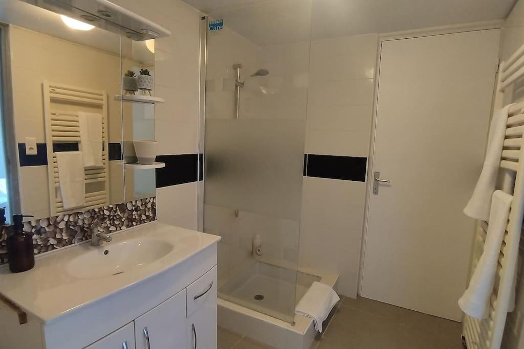 Charmante Maison T2 De Plein Pied Avec Exterieur Calme Aux Arenes Villa Béziers Kültér fotó